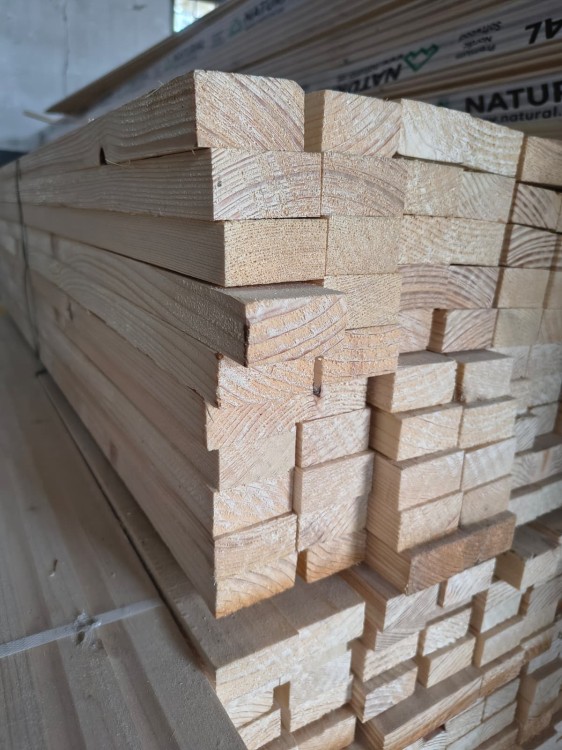 Łata 25x50mm 3,3m.jpg